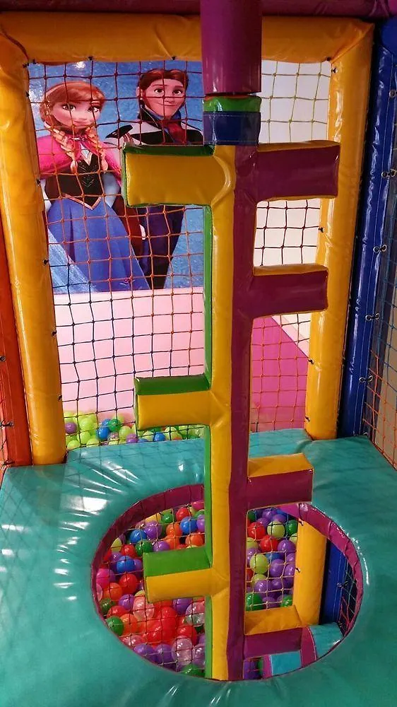 ホテル パノラマ レスタルティット
