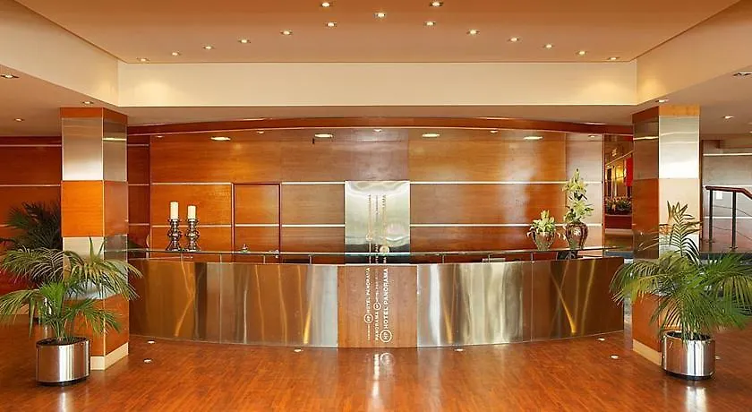 Hotel Panorama 레스타르티트